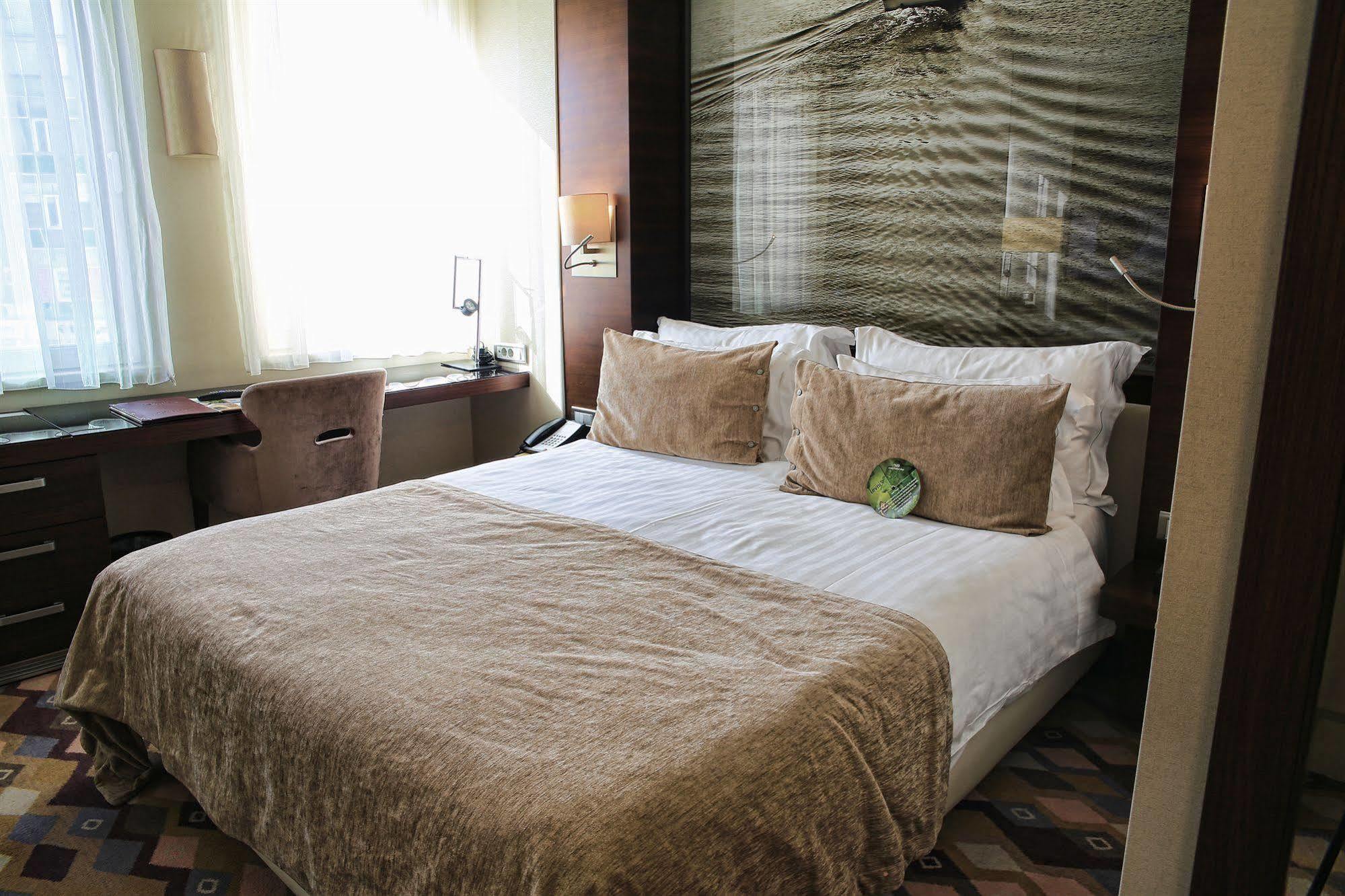 Levni & - Special Category Istanbul